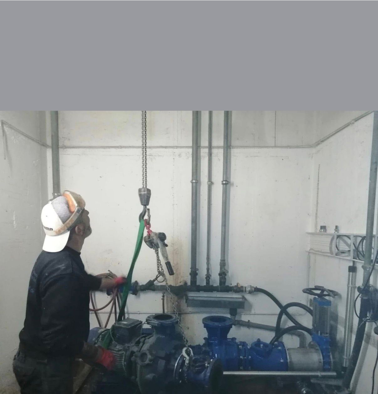 Pumpendemontage im Keller